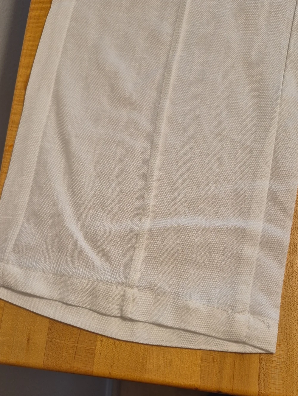 Yishen front chest